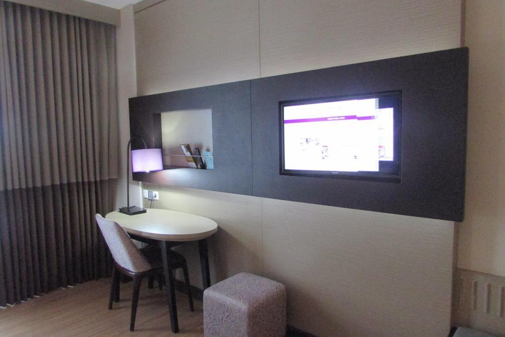Mercure Palu Exteriér fotografie