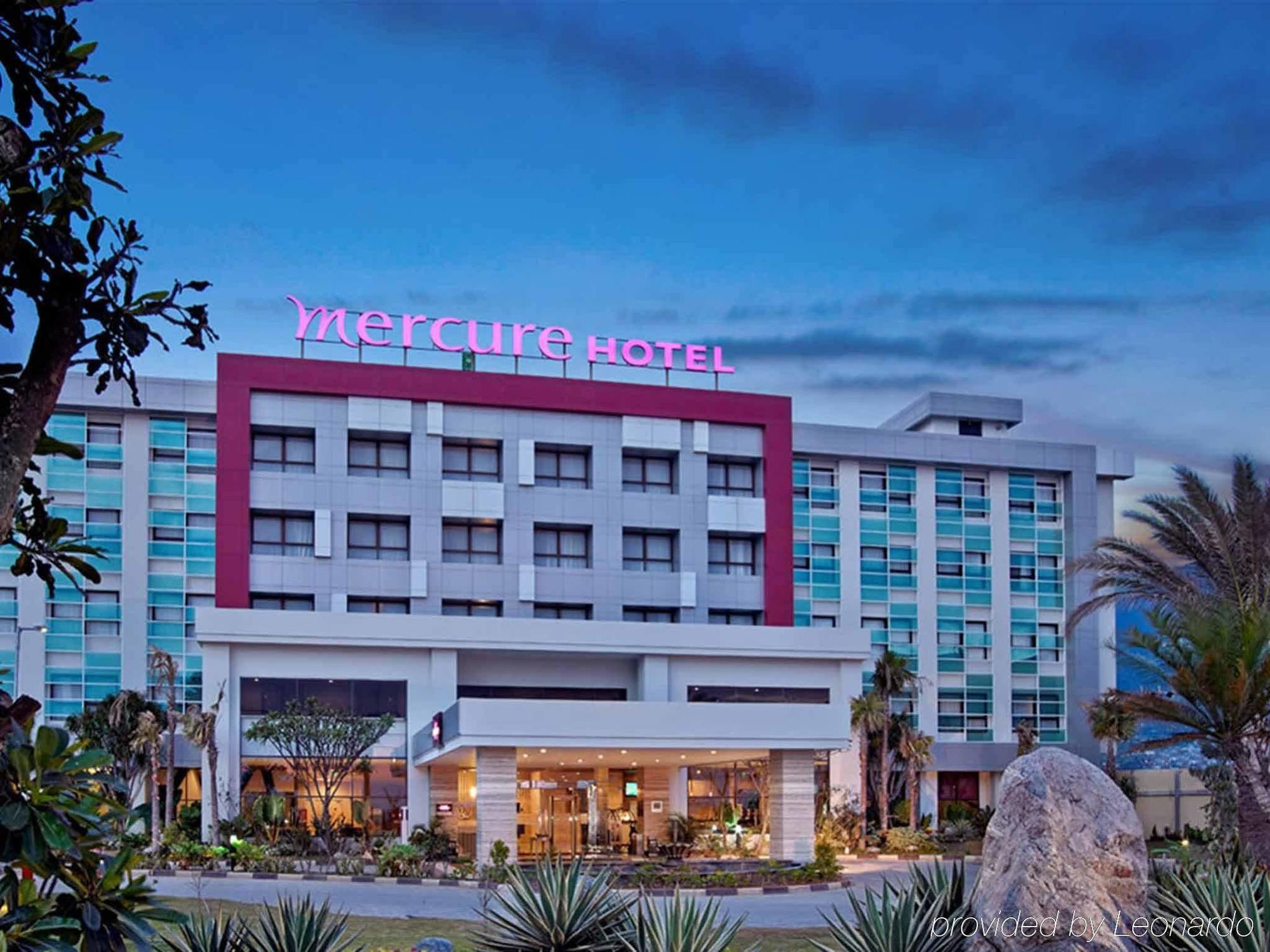 Mercure Palu Exteriér fotografie