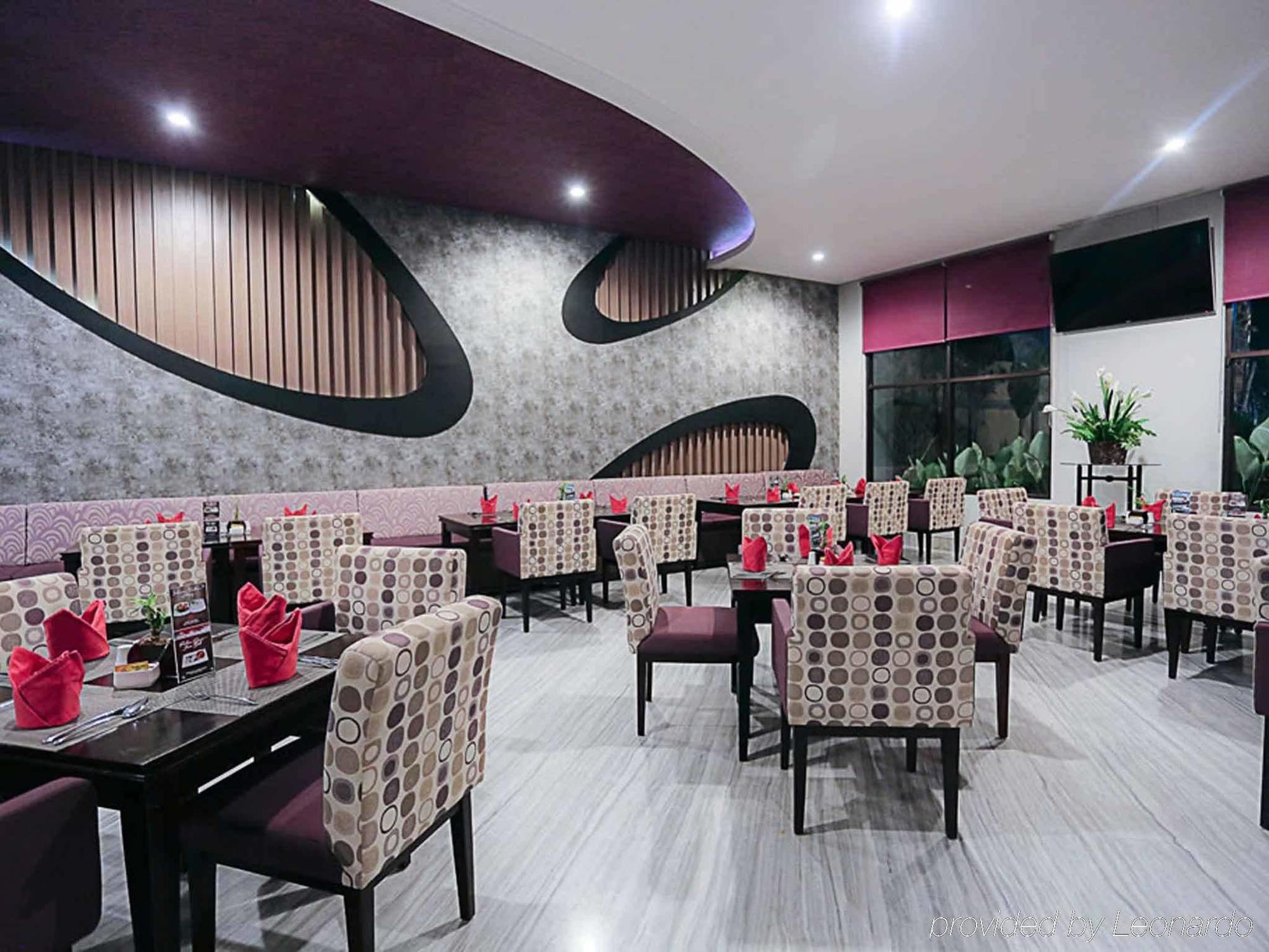 Mercure Palu Exteriér fotografie