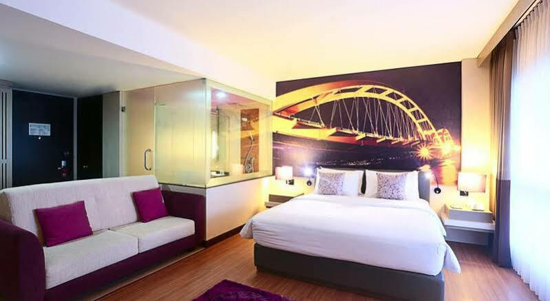 Mercure Palu Exteriér fotografie